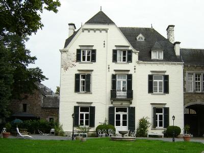 het Petit château in Blier.